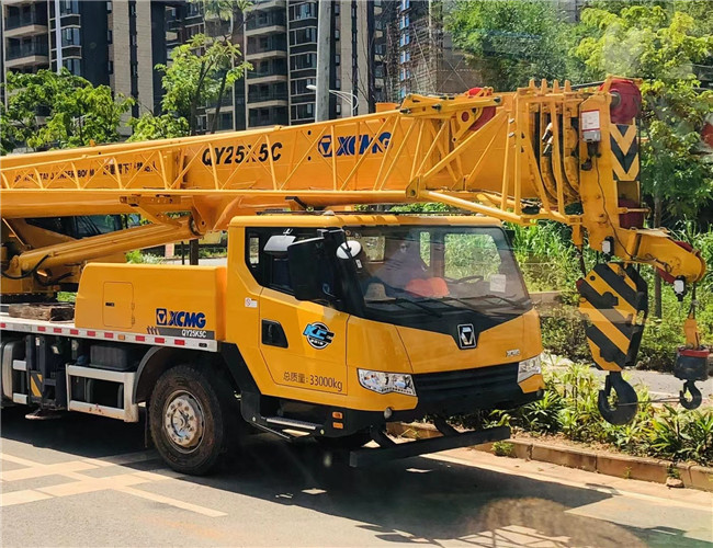 富锦市大件设备吊装租赁吊车